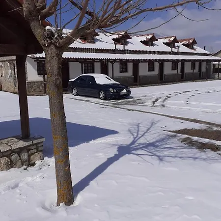 Horská chata Alexander Livadi Arachovas *